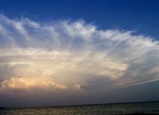 Entrer par une Porte et Sortir par une Autre